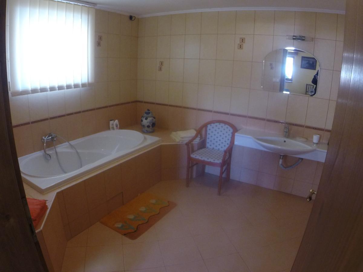 Apartment U Videmanu Poniklá Extérieur photo